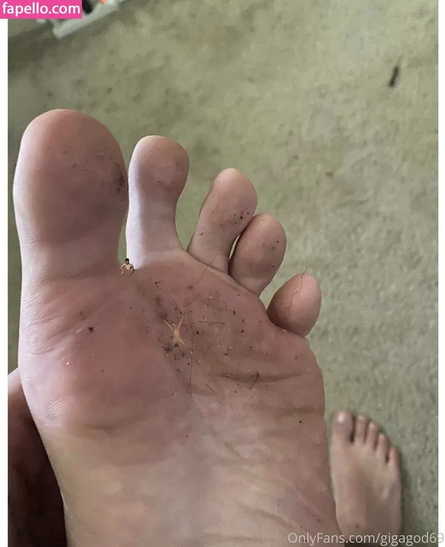 gigagod69 Onlyfans Photo Gallery 