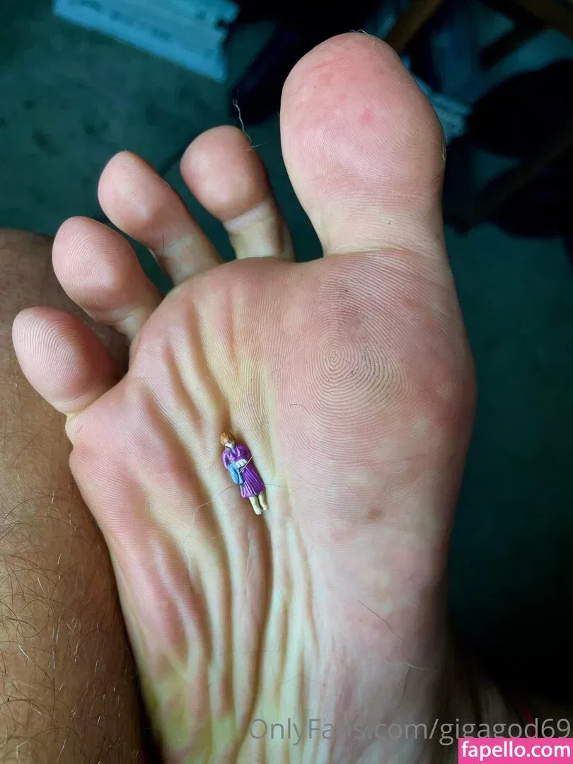 gigagod69 Onlyfans Photo Gallery 