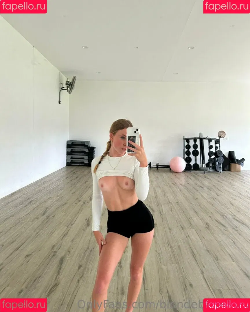 blondebhabiexx Onlyfans Photo Gallery 