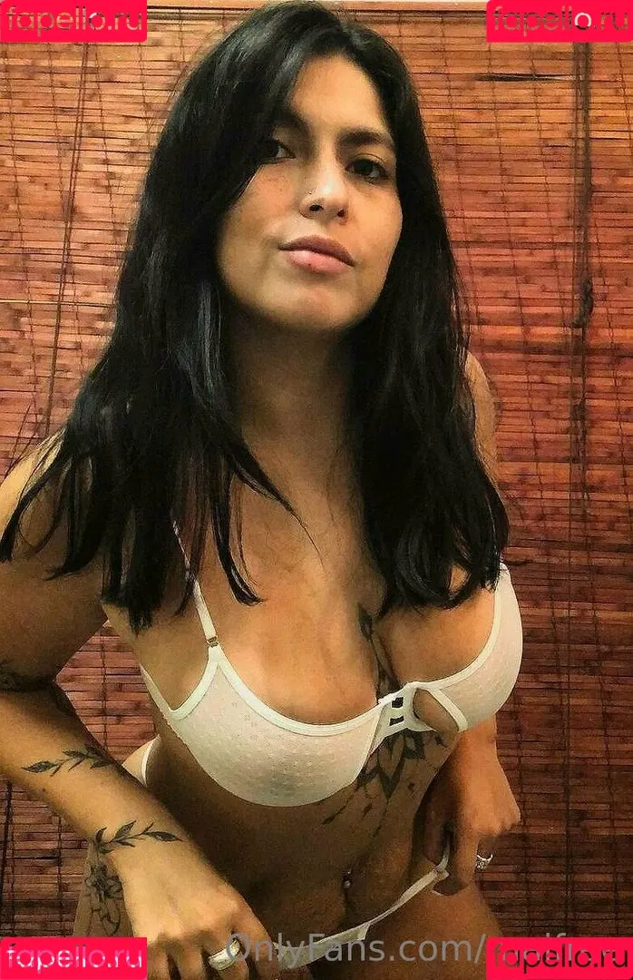 maifree Onlyfans Photo Gallery 