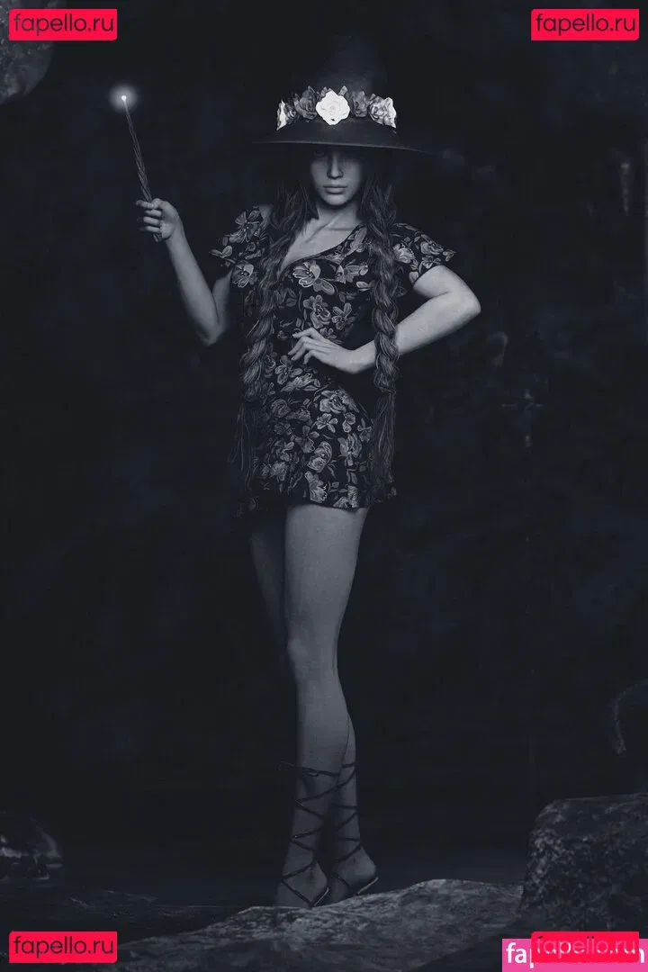 Professor Mirabel Garlick Onlyfans Photo Gallery 