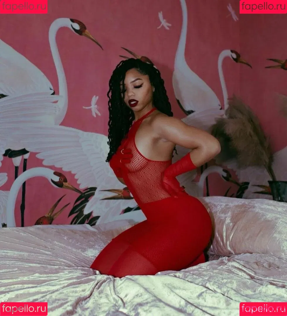 Chloe Bailey Onlyfans Photo Gallery 