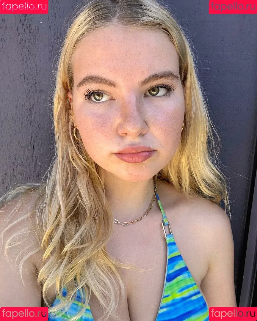 Chloe Bailey Onlyfans Photo Gallery 