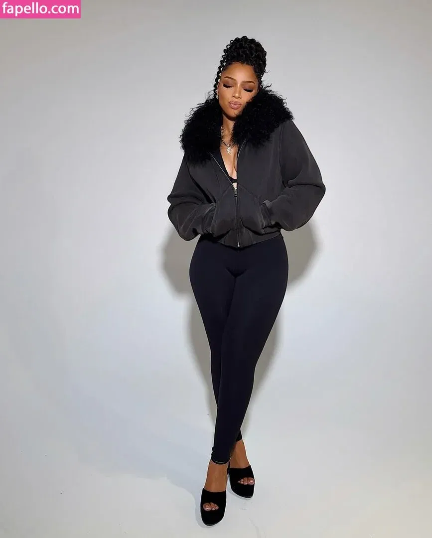 Chloe Bailey Onlyfans Photo Gallery 