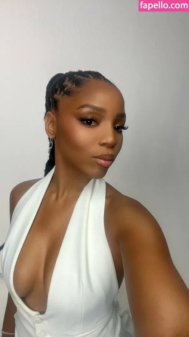 Chloe Bailey Onlyfans Photo Gallery 