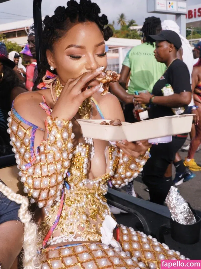 Chloe Bailey Onlyfans Photo Gallery 