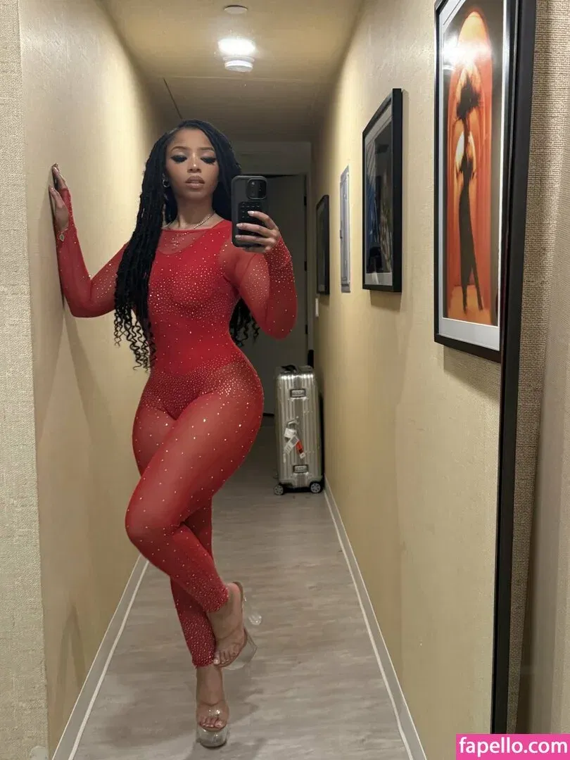 Chloe Bailey Onlyfans Photo Gallery 