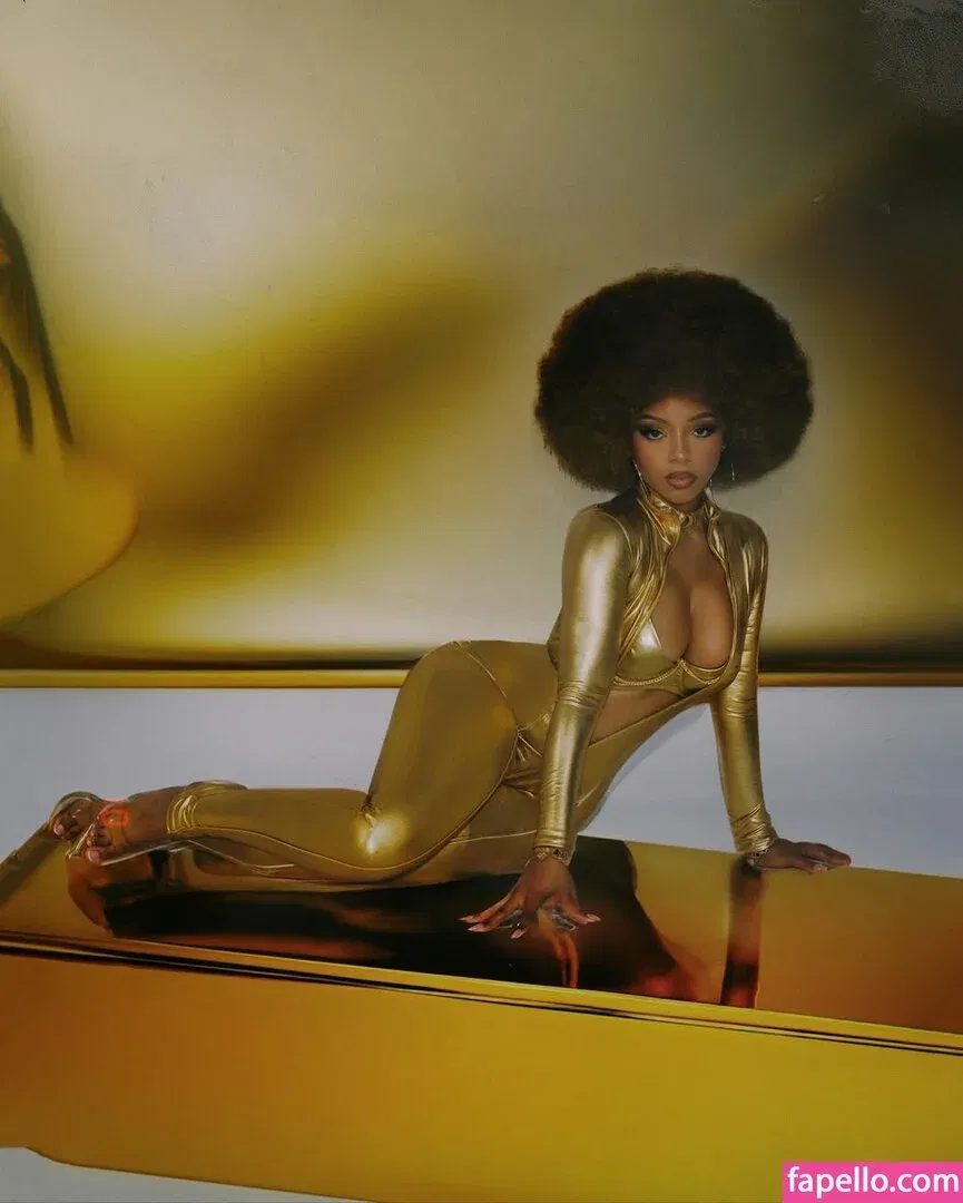 Chloe Bailey Onlyfans Photo Gallery 