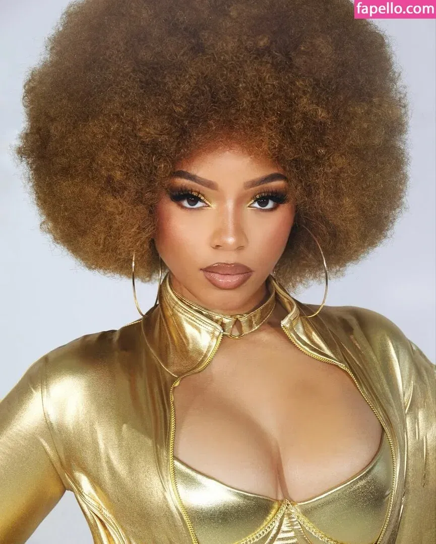 Chloe Bailey Onlyfans Photo Gallery 