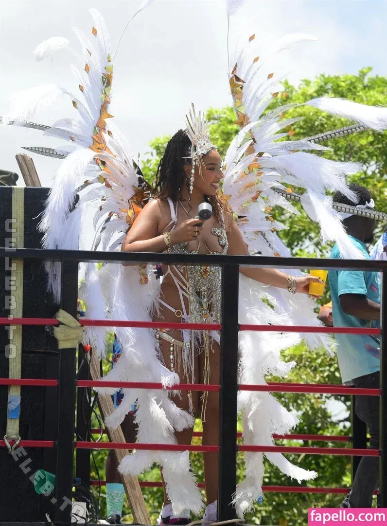 Chloe Bailey Onlyfans Photo Gallery 