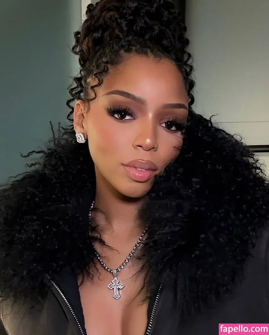 Chloe Bailey Onlyfans Photo Gallery 