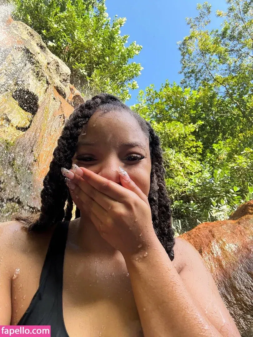 Chloe Bailey Onlyfans Photo Gallery 