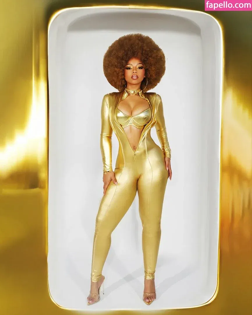 Chloe Bailey Onlyfans Photo Gallery 