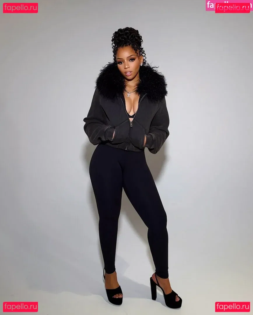 Chloe Bailey Onlyfans Photo Gallery 