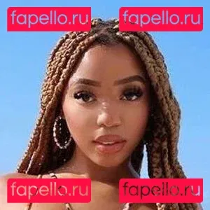 Chloe Bailey Onlyfans Photo Gallery 