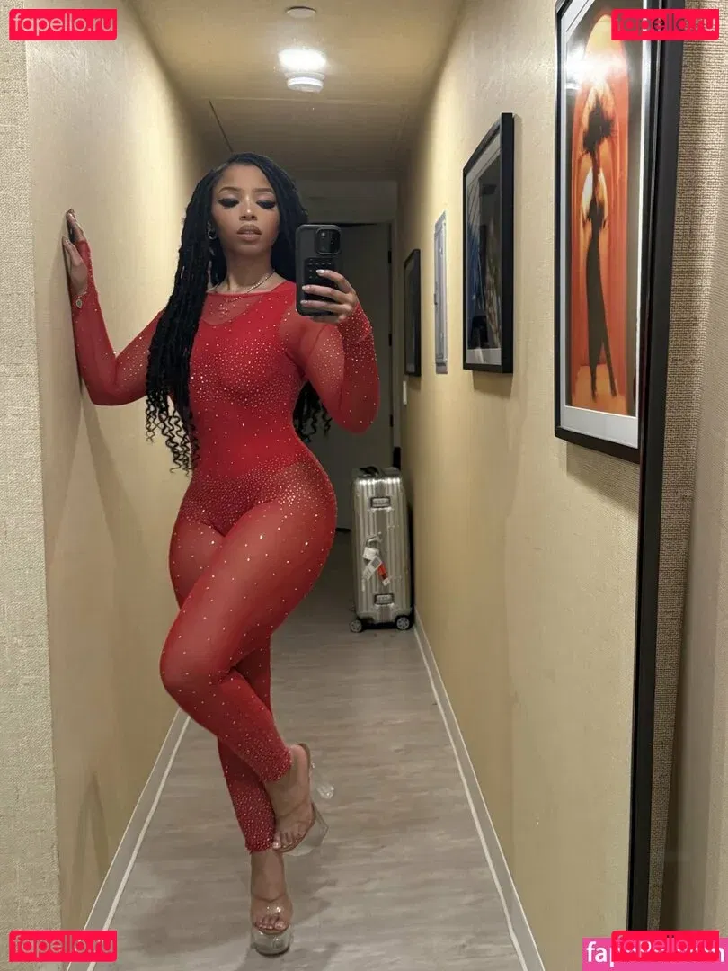 Chloe Bailey Onlyfans Photo Gallery 