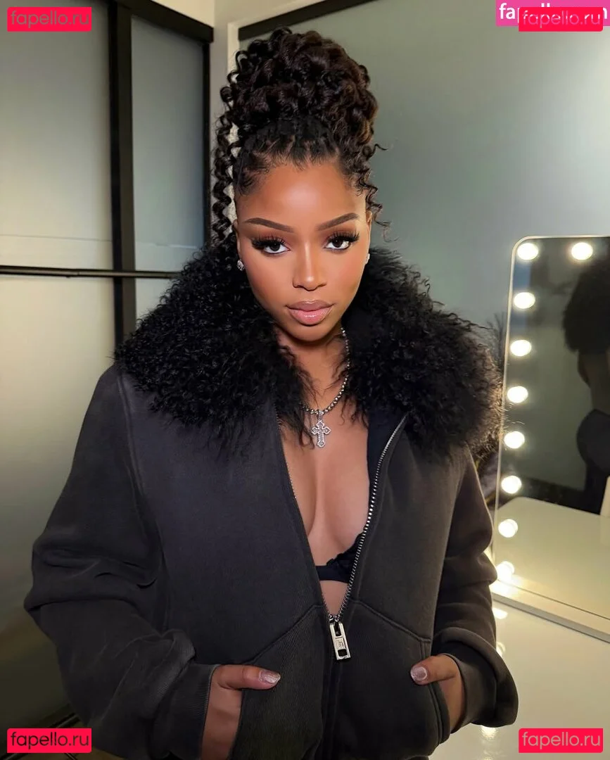 Chloe Bailey Onlyfans Photo Gallery 