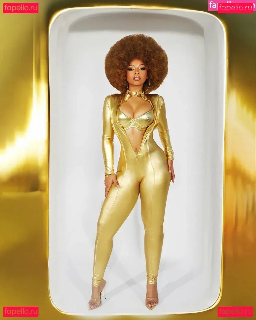 Chloe Bailey Onlyfans Photo Gallery 