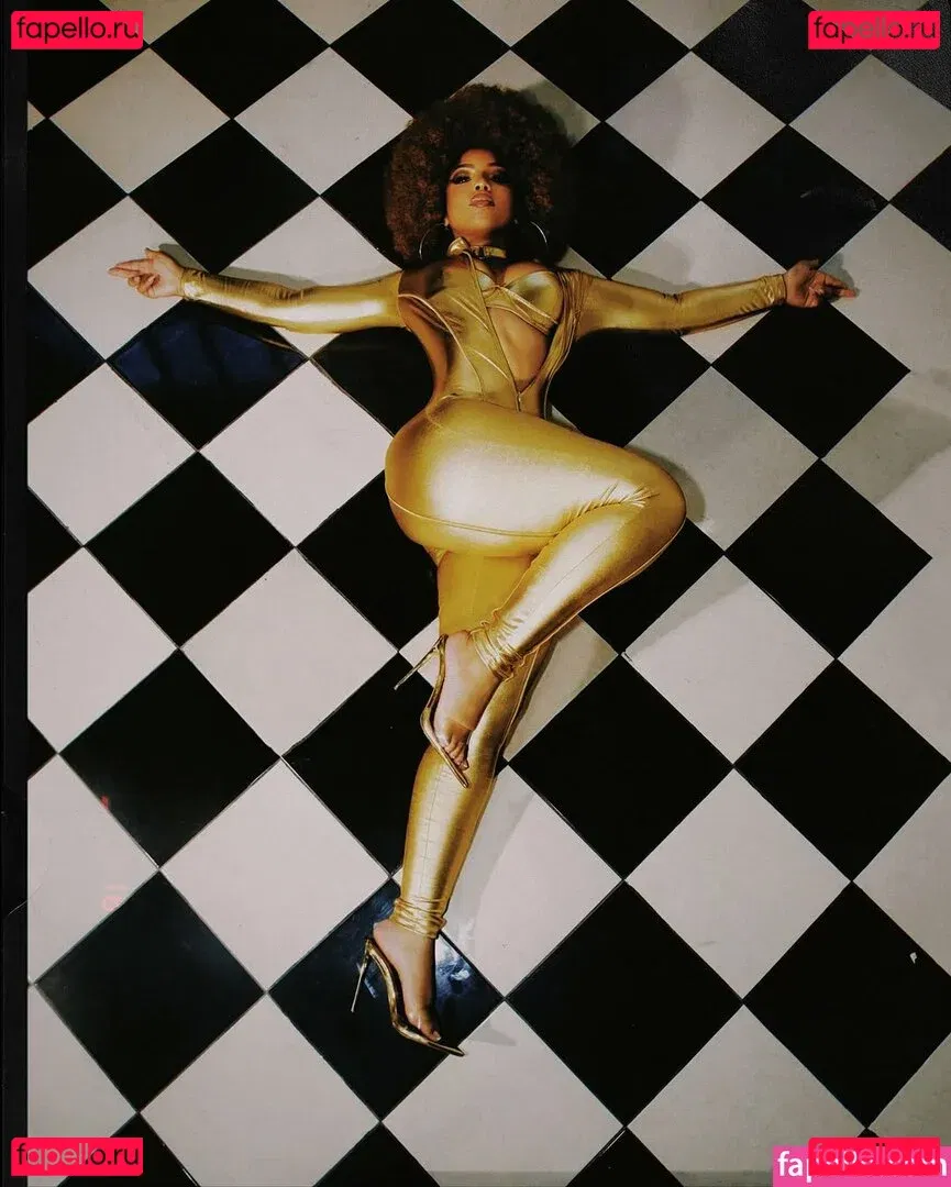 Chloe Bailey Onlyfans Photo Gallery 