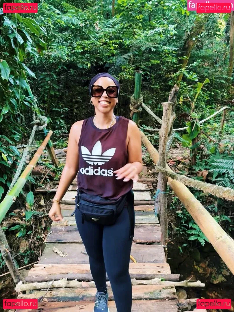 Chloe Bailey Onlyfans Photo Gallery 