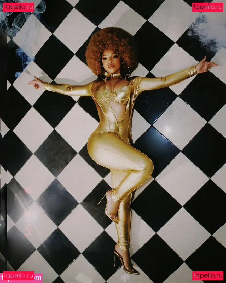 Chloe Bailey Onlyfans Photo Gallery 