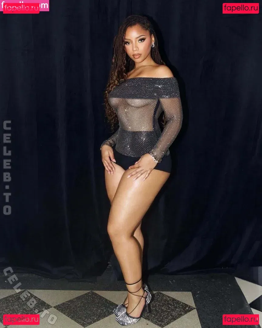 Chloe Bailey Onlyfans Photo Gallery 