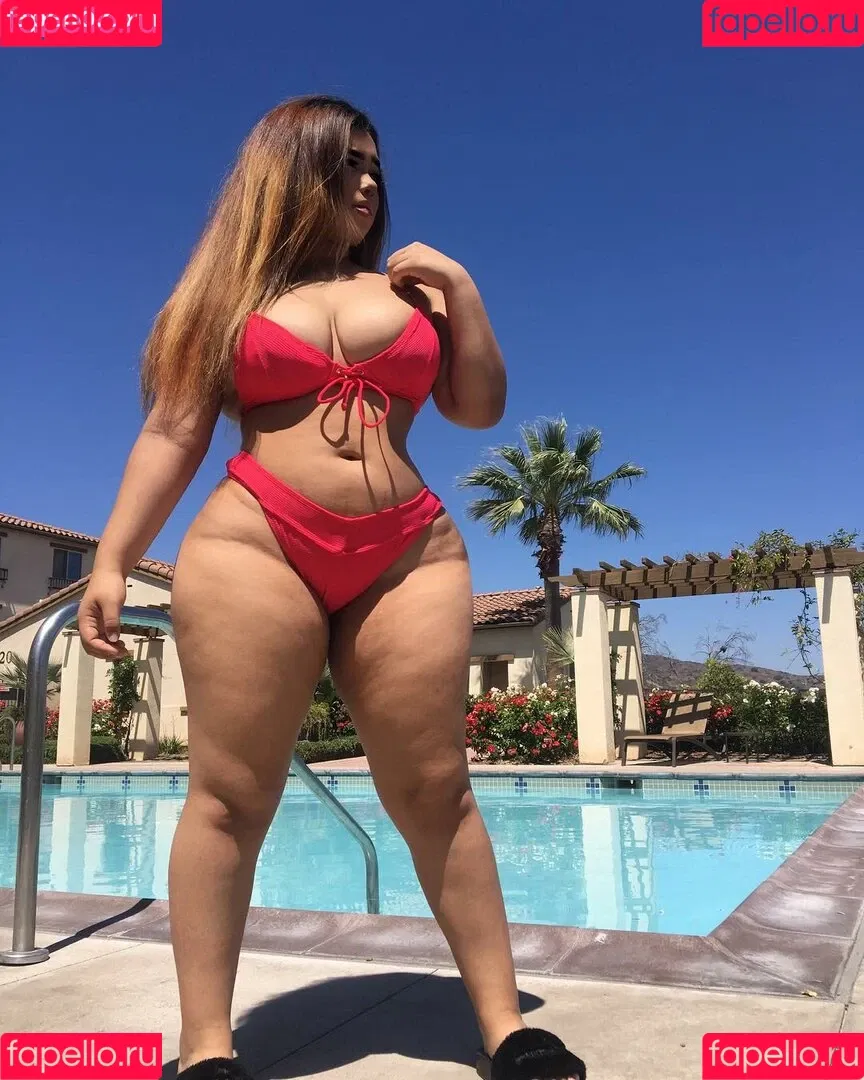 Jenessa Onlyfans Photo Gallery 