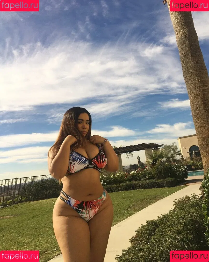 Jenessa Onlyfans Photo Gallery 