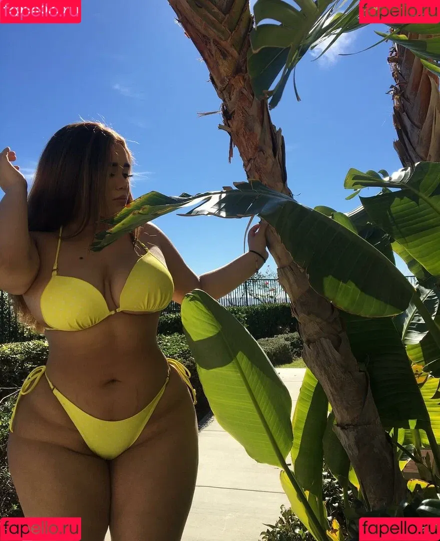 Jenessa Onlyfans Photo Gallery 
