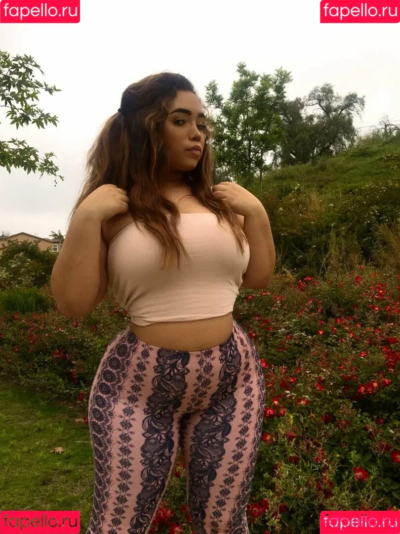 Jenessa Onlyfans Photo Gallery 