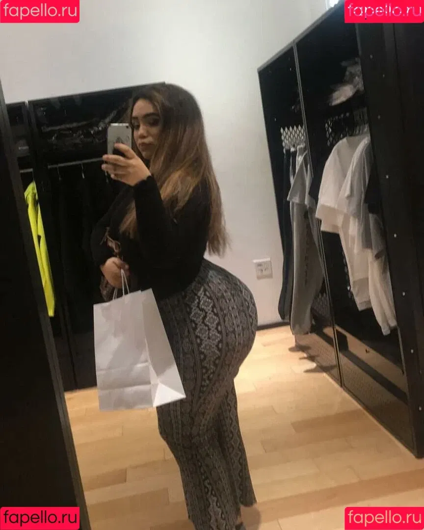 Jenessa Onlyfans Photo Gallery 