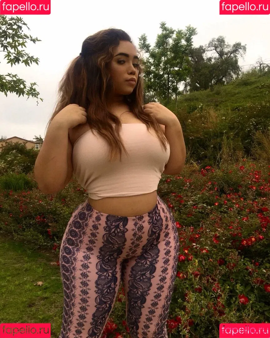 Jenessa Onlyfans Photo Gallery 