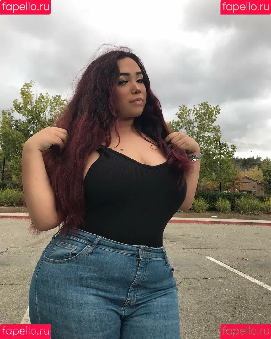 Jenessa Onlyfans Photo Gallery 