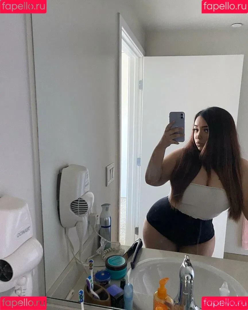 Jenessa Onlyfans Photo Gallery 