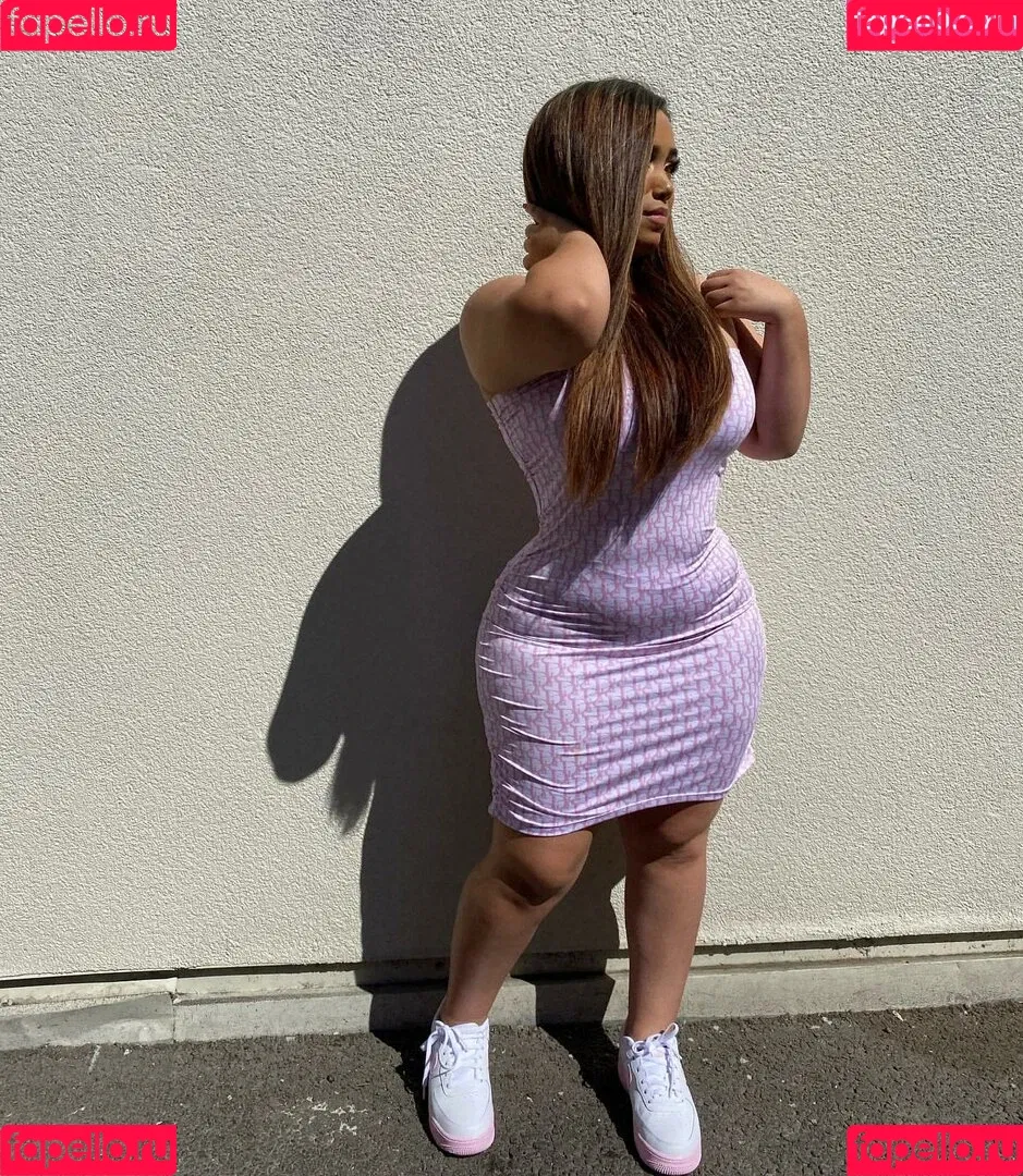Jenessa Onlyfans Photo Gallery 
