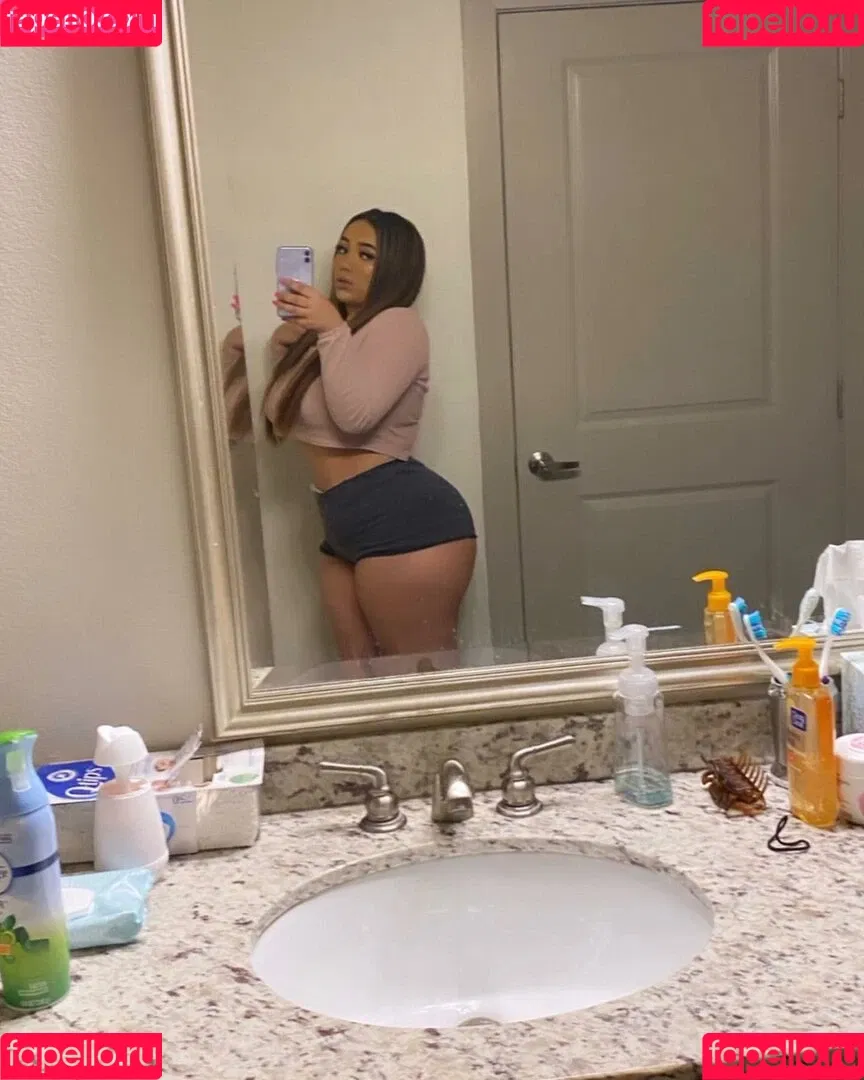 Jenessa Onlyfans Photo Gallery 