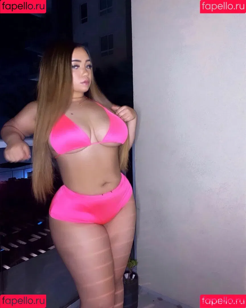 Jenessa Onlyfans Photo Gallery 