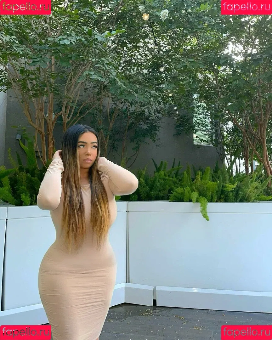 Jenessa Onlyfans Photo Gallery 