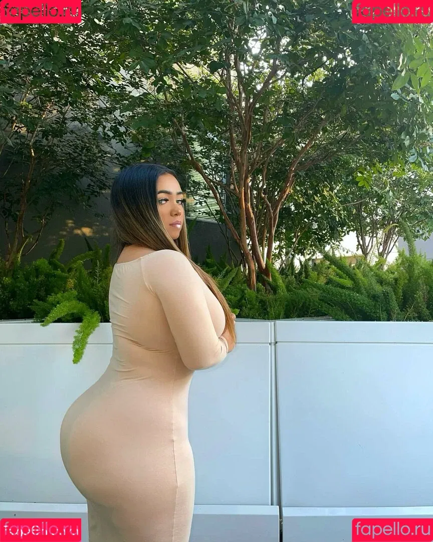 Jenessa Onlyfans Photo Gallery 