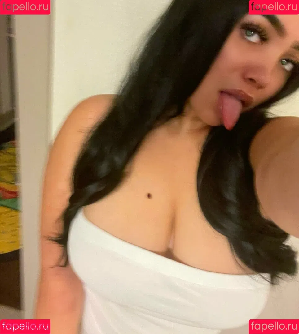 Jenessa Onlyfans Photo Gallery 