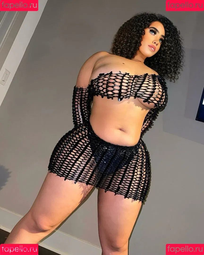 Jenessa Onlyfans Photo Gallery 