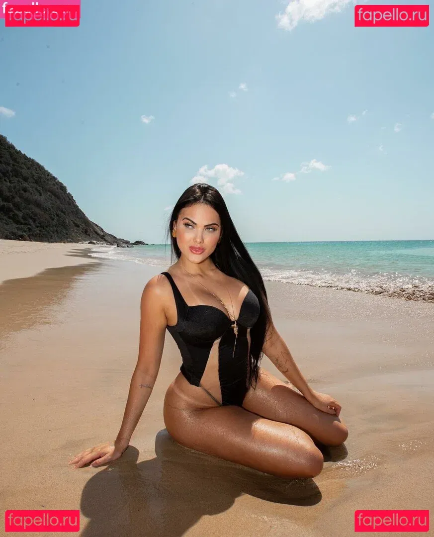 Emily Garcia Onlyfans Photo Gallery 