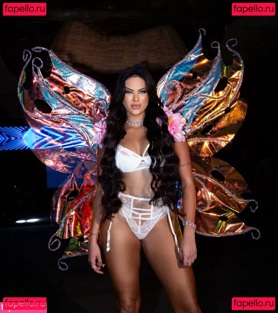 Emily Garcia Onlyfans Photo Gallery 