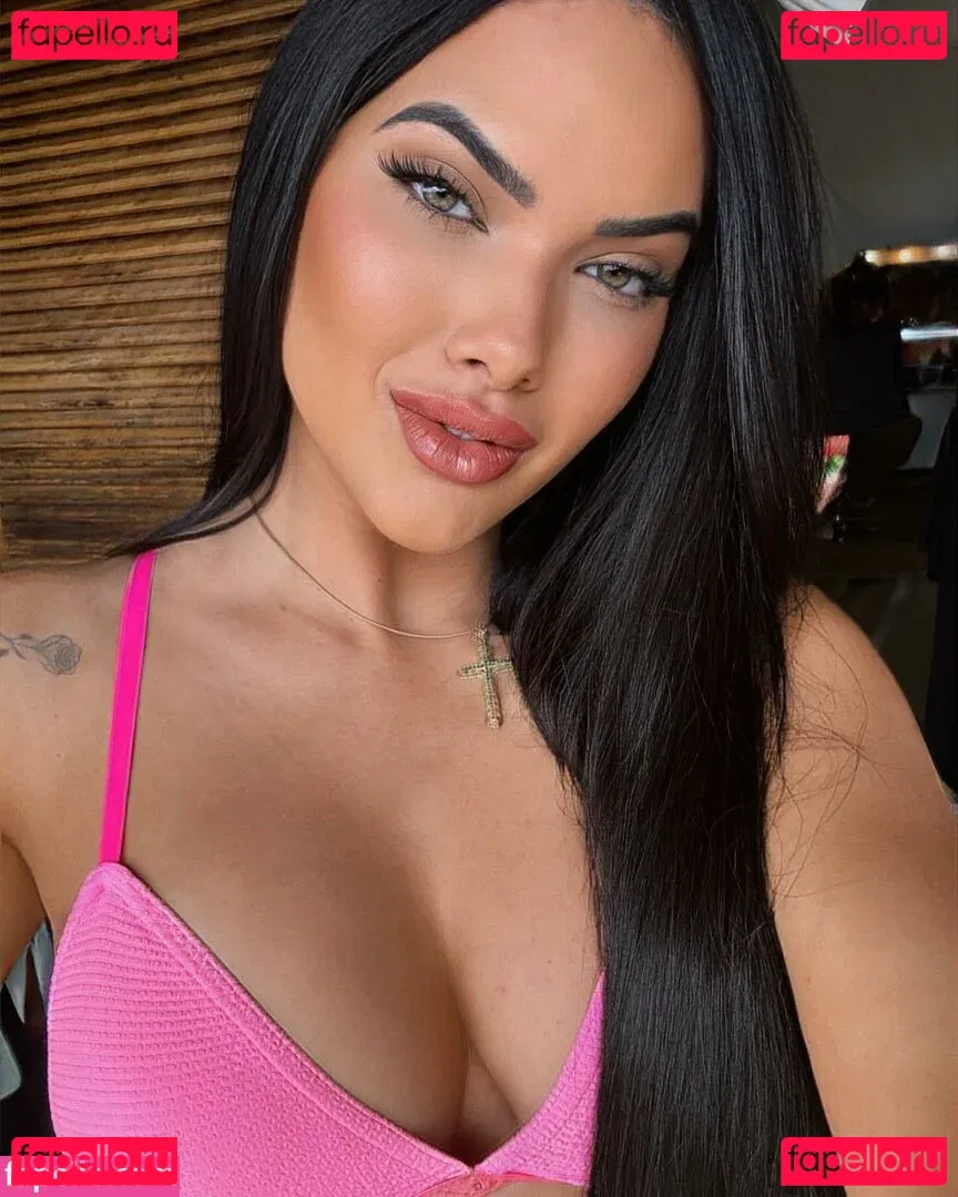 Emily Garcia Onlyfans Photo Gallery 