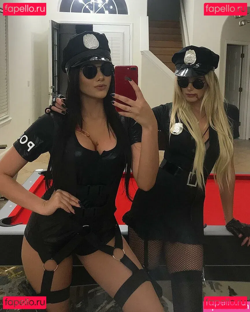 Emily Garcia Onlyfans Photo Gallery 