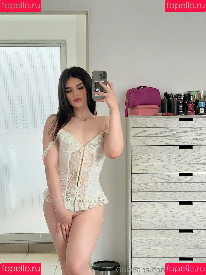 elvirarelv Onlyfans Photo Gallery 