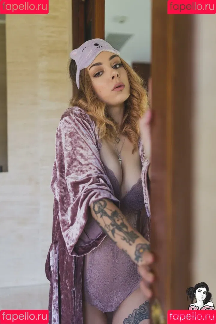 Plum sg Onlyfans Photo Gallery 