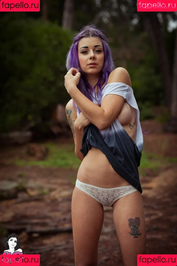 Plum sg Onlyfans Photo Gallery 