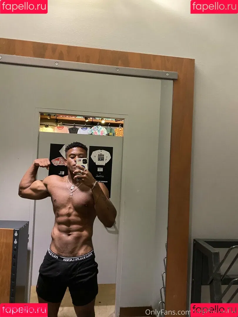 prettyskinboi Onlyfans Photo Gallery 
