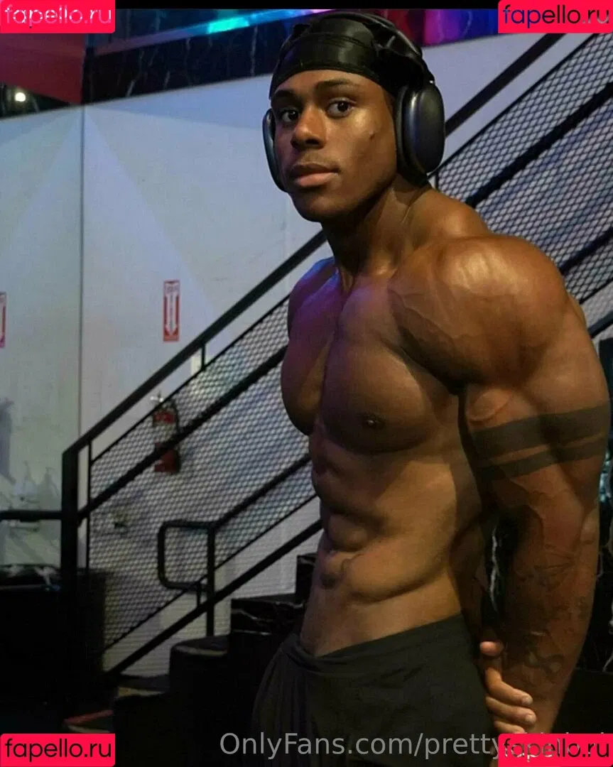 prettyskinboi Onlyfans Photo Gallery 